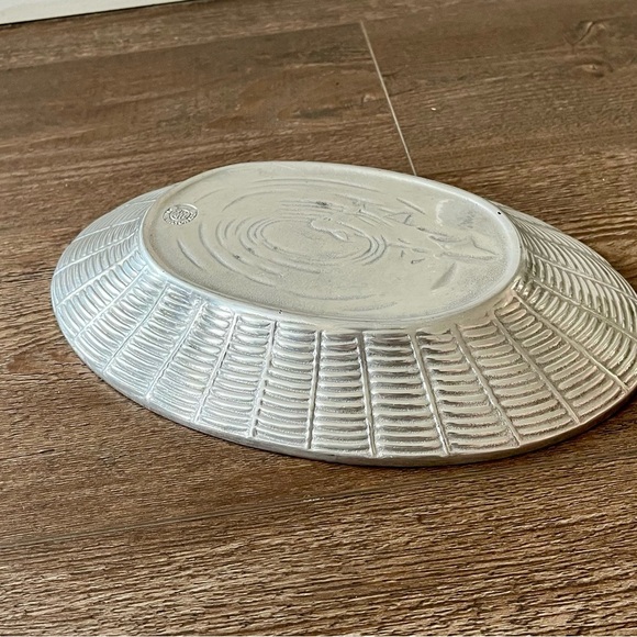 Silver Fish Embossed Oval Platter - Picture 6 of 11